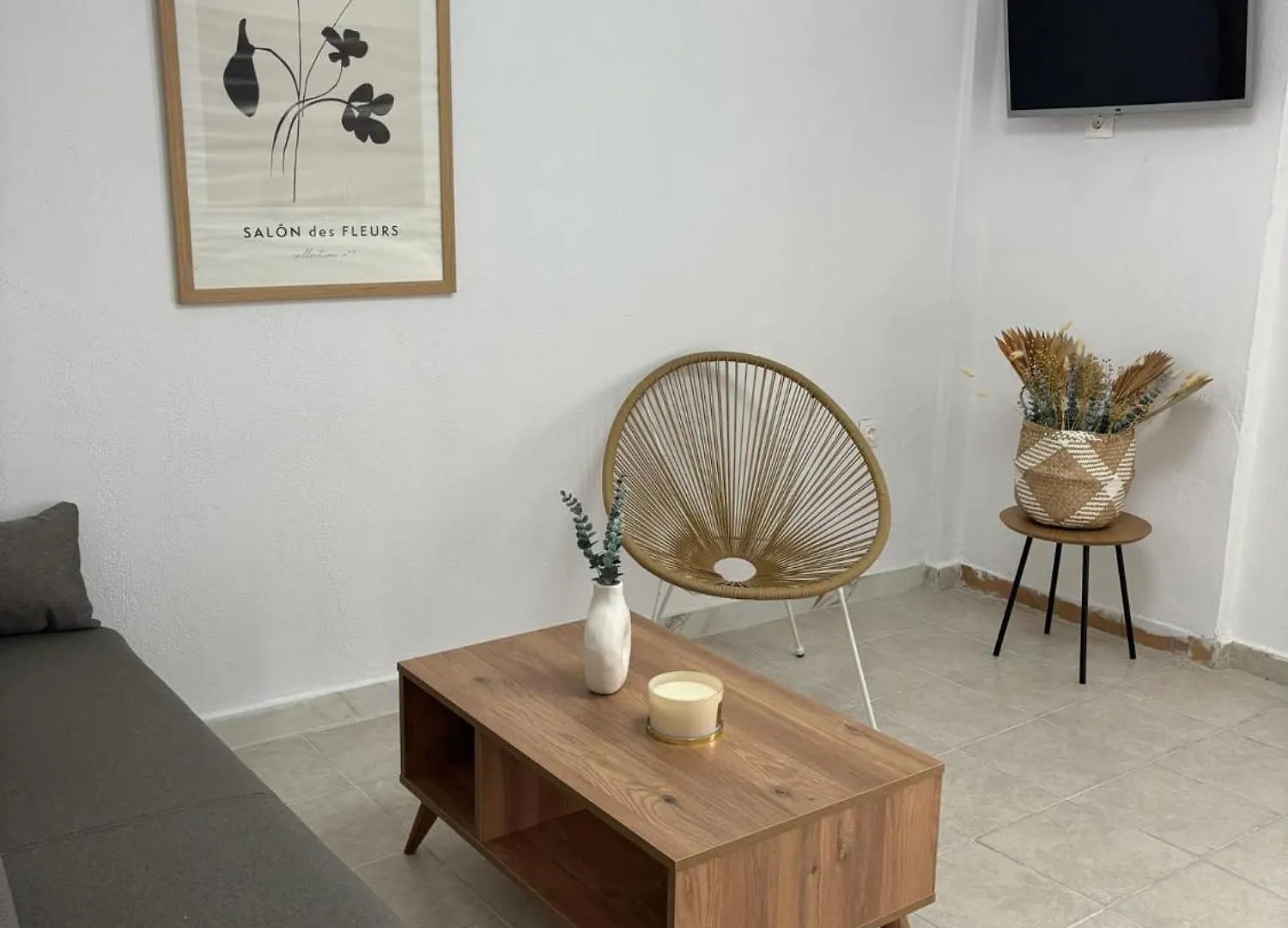 Zenith Apt #3 페프코초리